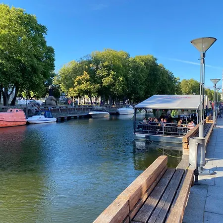 Butas Luxury Old Town River