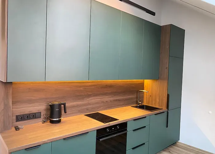 Luxury Old Town River Apartment *