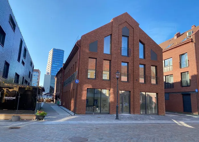 Luxury Old Town River Apartment